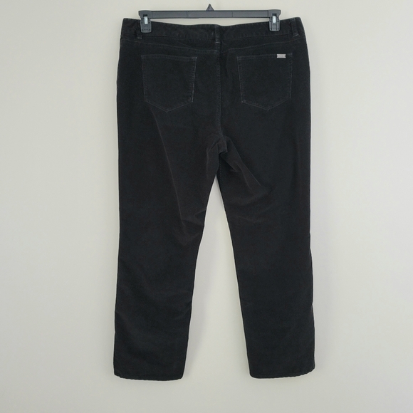 LL BEAN Size 18W Black High Rise Straight Leg 'Favorite Fit' Corduroy Pants - Picture 6 of 6